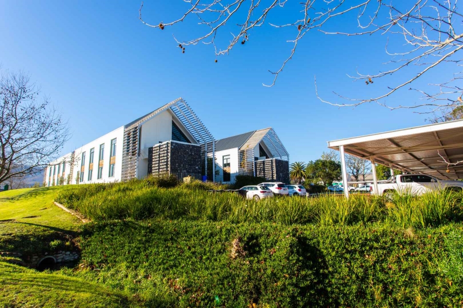 To Let commercial Property for Rent in Val De Vie Estate Western Cape